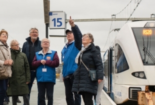 OV-ambassadeur helpt bij reizen met openbaar vervoer  