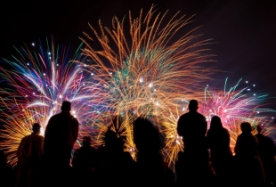 Steun het Dorpsvuurwerk Hoonhorst